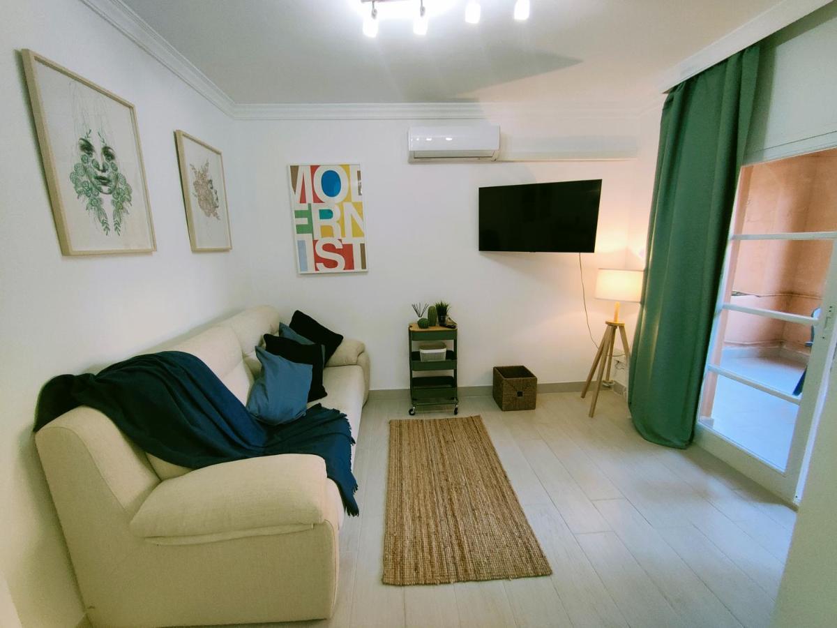 Sage Palm Apartment By Namaste Elite マラガ エクステリア 写真