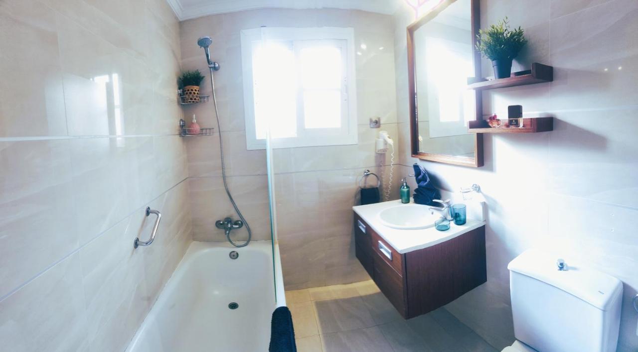 Sage Palm Apartment By Namaste Elite マラガ エクステリア 写真