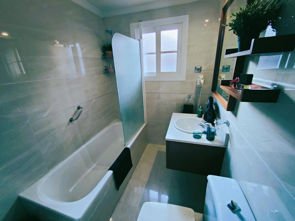 Sage Palm Apartment By Namaste Elite マラガ エクステリア 写真